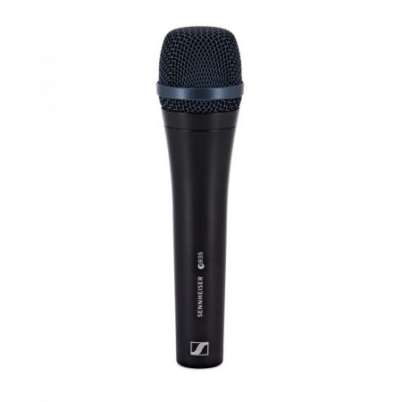 e935
