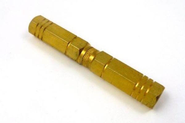 Coupler Metal 4554