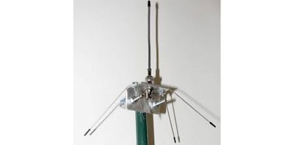 UHF GROUND PLANE ANTENNA