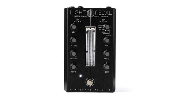 LIGHT Pedal