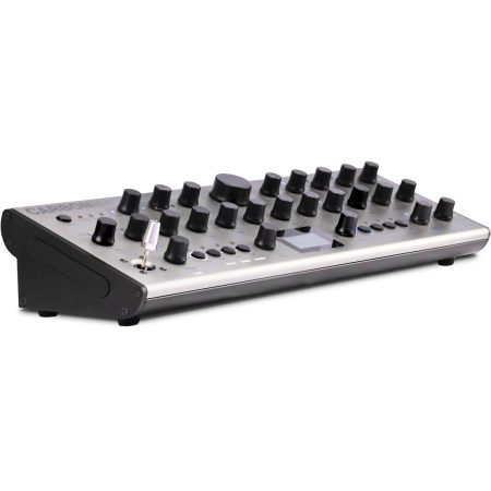 CARBON8M DESKTOP SYNTH